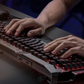 Asus ROG Horus GK2000: hi-end herní klávesnice