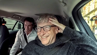 Bill Gates vyzkoušel autonomní auto Wayve v ulicích Londýna