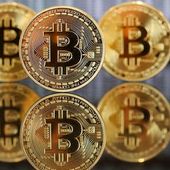 Bitcoin se rozdělil, těžaři se nedohodli s hlavními vývojáři