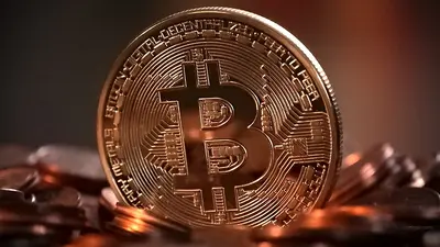 Bitcoin tvoří přes 50 % trhu s kryptoměnami