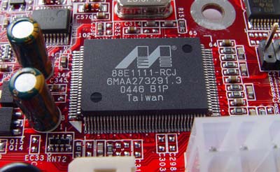 MSI K8N Neo3: s PCIe a AGP na palubě