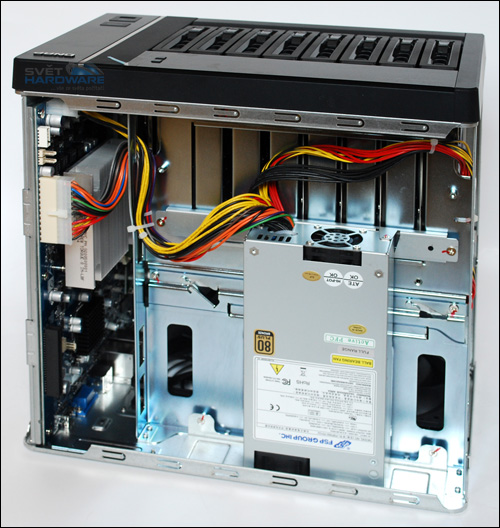 QNAP TS-879 Pro: firmware 3.5 se ukazuje