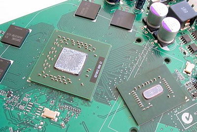 Radeon X700 AGP - konkurence pro GeForce 6600?