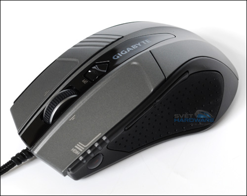 Gigabyte GM-M8000: jako duch