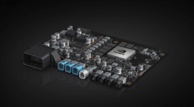 Tesla se zbavuje NVIDIE, má vlastní hardware pro AI