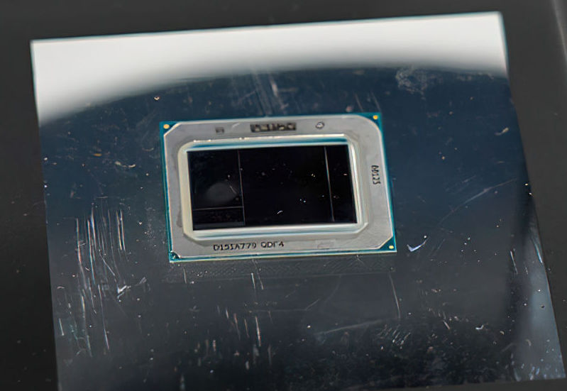 Intel ukázal své Core 14. generace: čtyři čipy v jednom pouzdře