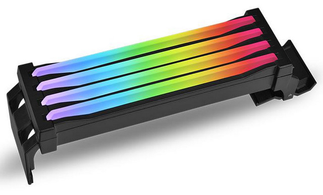 Thermaltake Pacific R1 Plus: chce to víc RGB LED!