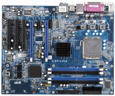 Abit zahájil výrobu základních desek IL9 Pro