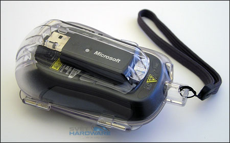 MS Wireless Notebook Presenter Mouse 8000 - na práci i zábavu