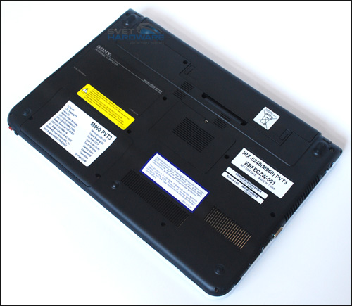 Sony VAIO VPCEA1S1E/W: malý i výkonný