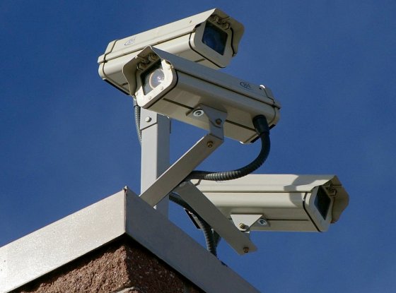 Hack firmy Verkada: útočníci se dostali ke kamerám v Tesle i ve vězeních