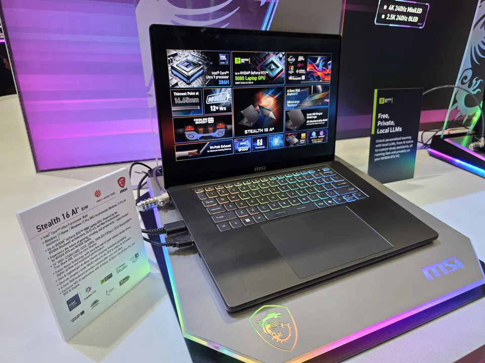 MSI Stealth 16 AI+