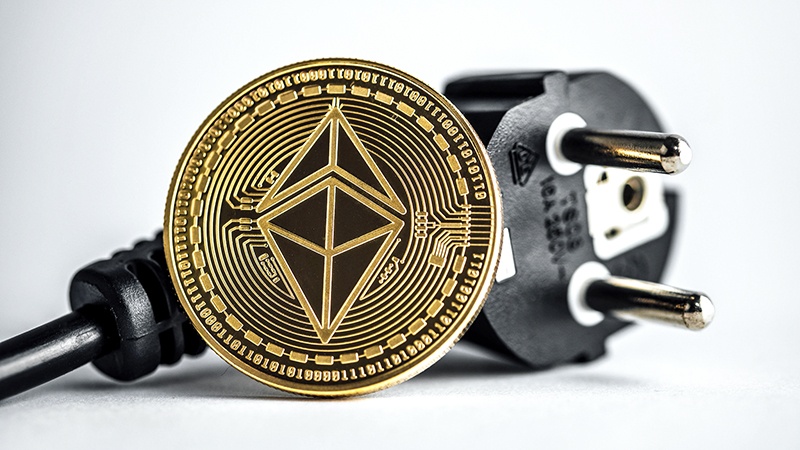 Těžaři Etherea prý za 1,5 roku utratili za grafické karty 15 mld. USD