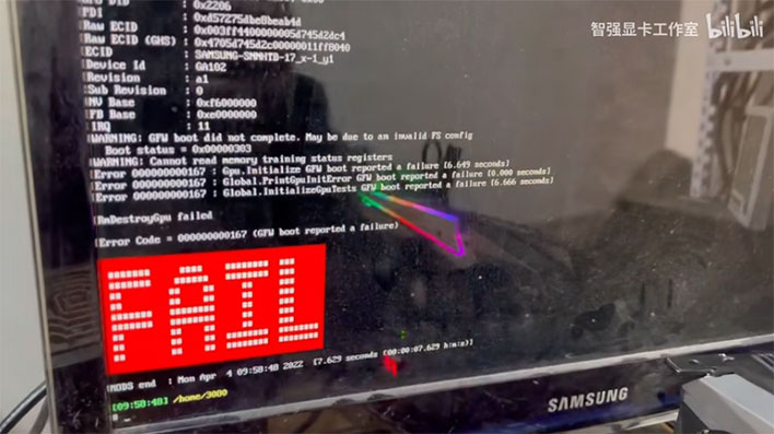 Podvodníci prý prodávají ex-těžební karty s poškozenými paměťmi