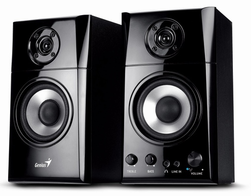 Genius si připravil nové dřevěné reproduktory