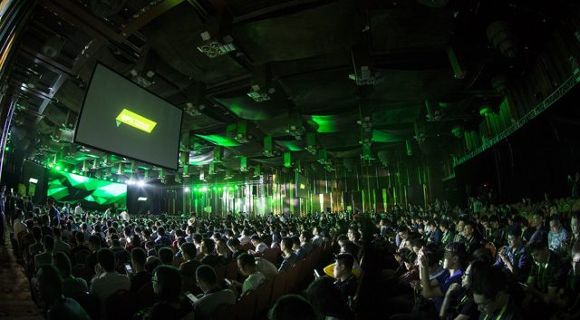 Šéf NVIDIE prohlásil Mooreův zákon za mrtvý