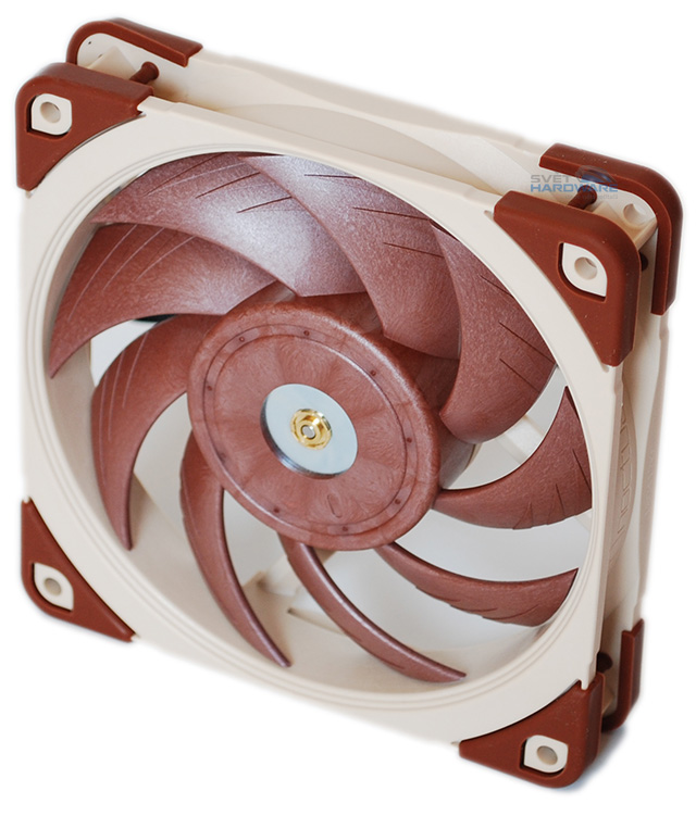 Noctua NH-U12A: 120mm chladič na steroidech