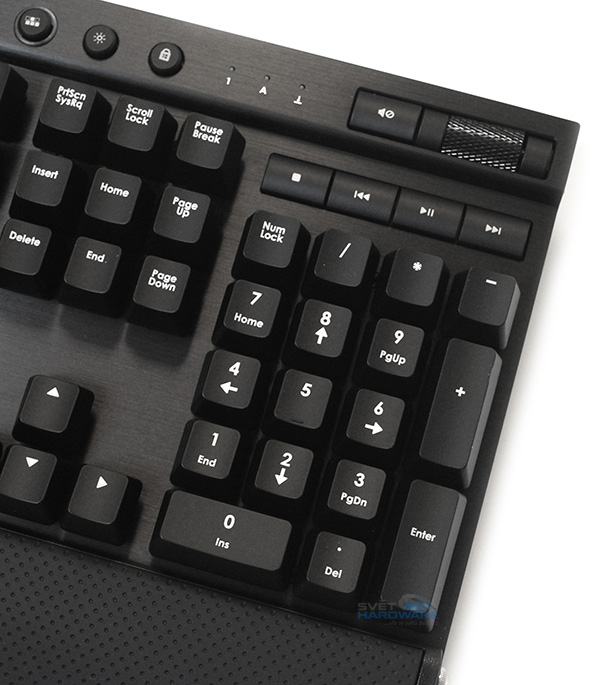 Corsair Vengeance K95: téměř dokonalá