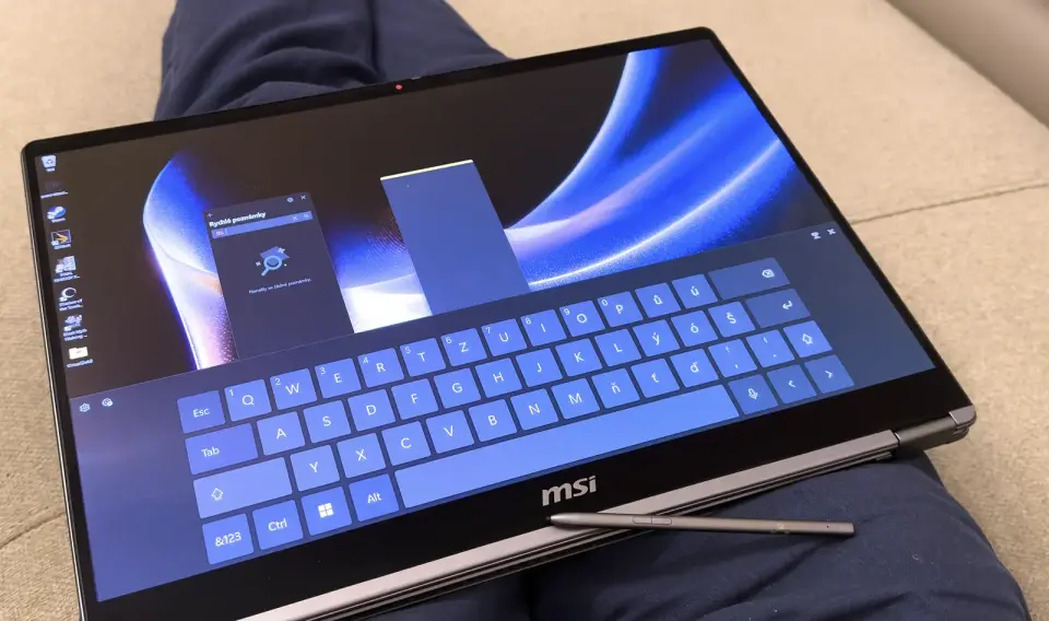 MSI Prestige 16 Flip s Nano Pen: režim tabletu