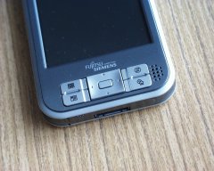 Fujitsu Siemens Pocket LOOX 720 - VGA kyklop