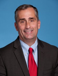 Intel utržil 14,5 miliady USD a drží si úroveň