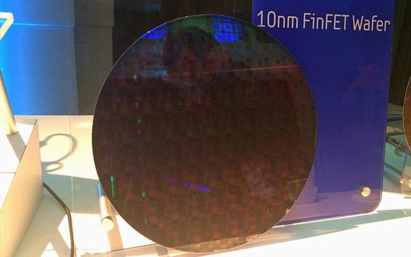Samsung odstartuje ještě letos výrobu 10nm LPP