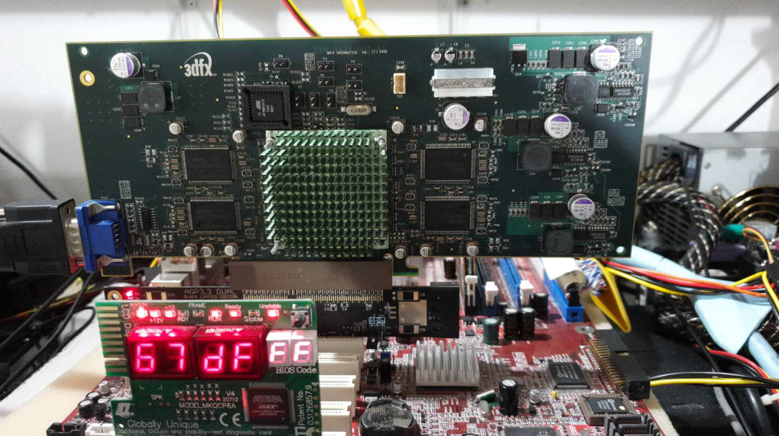 Kterak vyhrabali snímky a testy nikdy nevydané 3Dfx Rampage