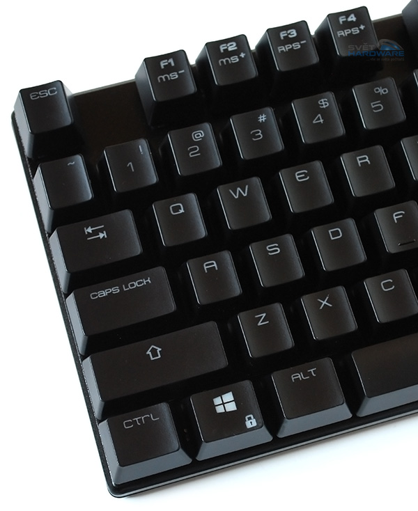 Ozone Strike Battle: kompaktní herní klávesnice