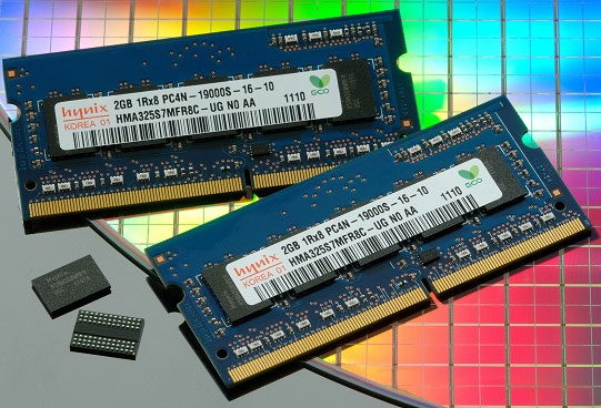 Hynix představil vysoce výkonné DDR4 paměti