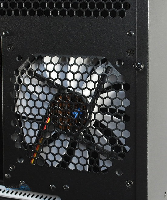 Fractal Design Define XL R2: tichý obr