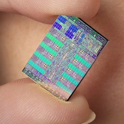 CeBIT 2006: IBM předvádělo procesor Cell