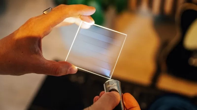 Microsoft uloží hudbu celého světa do křemenného skla