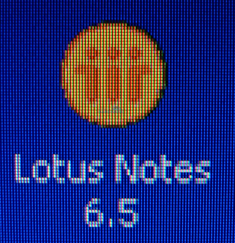 Samsung 2493HM - čtyřiadvacet palců s TN technologií