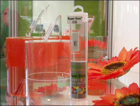 CeBIT 2007 skrze hledáček Světa hardware