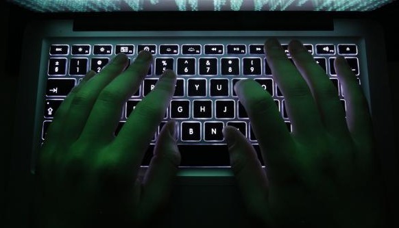 Ruský hacker dal volně k dispozici 232 milionů hesel k e-mailům