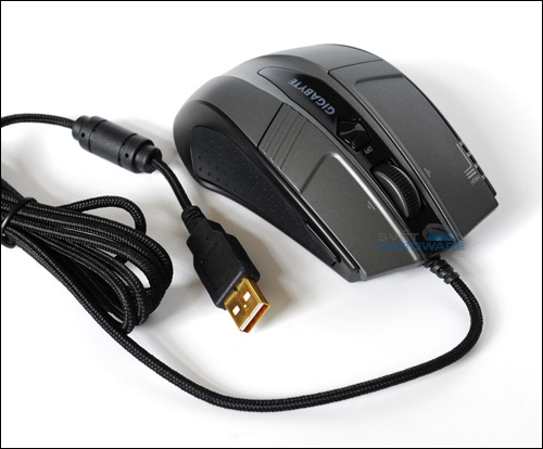 Gigabyte GM-M8000: jako duch