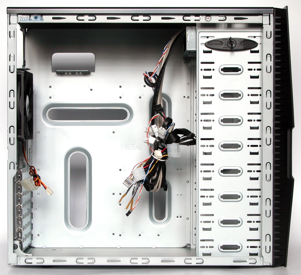 Aerocool Hi-Tech 7A: funkční skříň