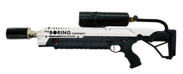 Elon Musk prodal za 48 hodin přes 10 tisíc plamenometů