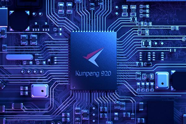 Huawei připravil desktop Pangu s 24jádrovým CPU Kunpeng