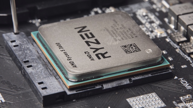 AMD Ryzen trpí na zranitelnost SQUIP, doporučuje se vypnout SMT