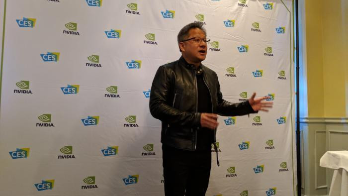 Šéfa NVIDIE nechává Radeon VII chladným, mluví o bídném výkonu