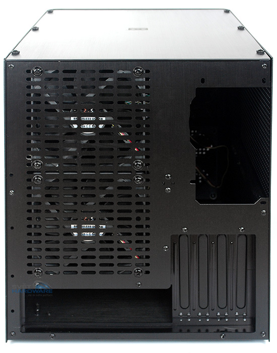 Xigmatek Gigas: herní sestava v hliníku