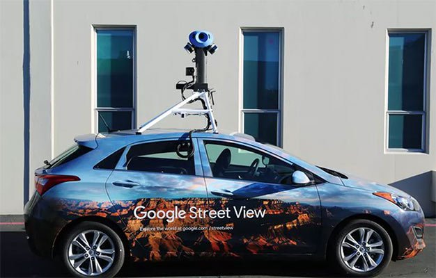 Google Street View byl vylepšen o kvalitnější záznam i AI