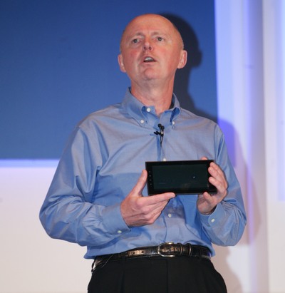 Intel zavádí novou třídu počítačů Ultrabook a mluví o dalším vývoji