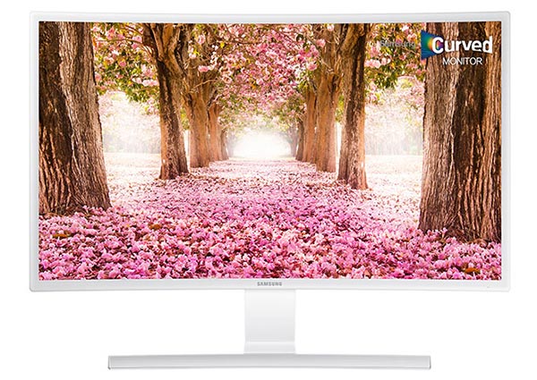 Samsung vypustil na trh pět zahnutých monitorů