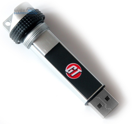 Corsair Flash Survivor GT: 8 GB i v džungli?