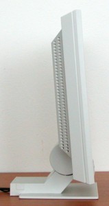 JetWay M1794 - LCD monitor za přijatelnou cenu