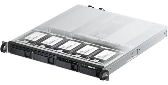 NASy QNAP TS-hx87XU-RP přichází s Xeonem a až 30 šachtami