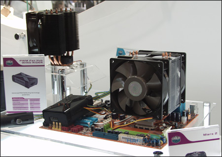 CeBIT 2007 skrze hledáček Světa hardware