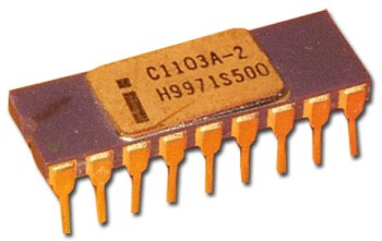 Vývoj modulů DRAM a operační paměti